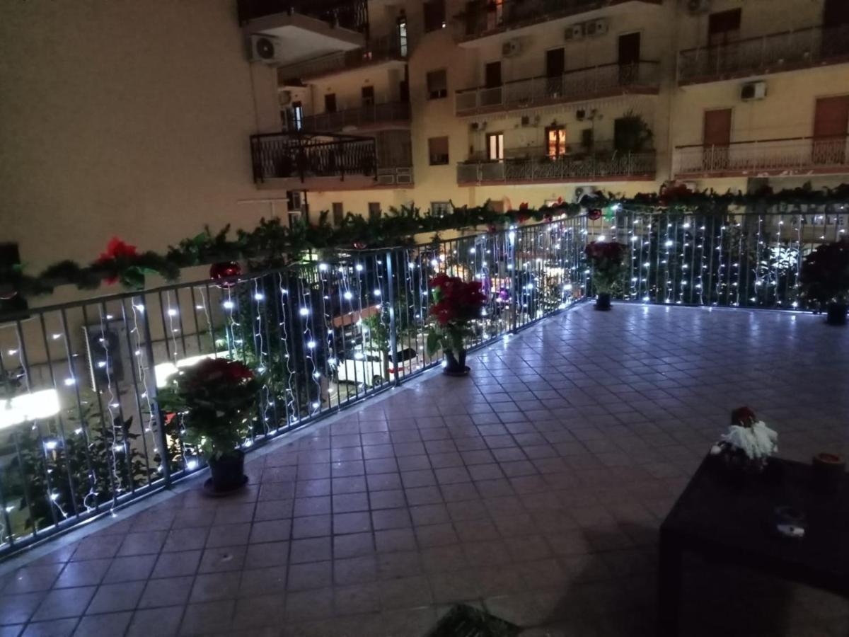 Bed and Breakfast La Terrazza Di Monica & Teresa Portici Zewnętrze zdjęcie