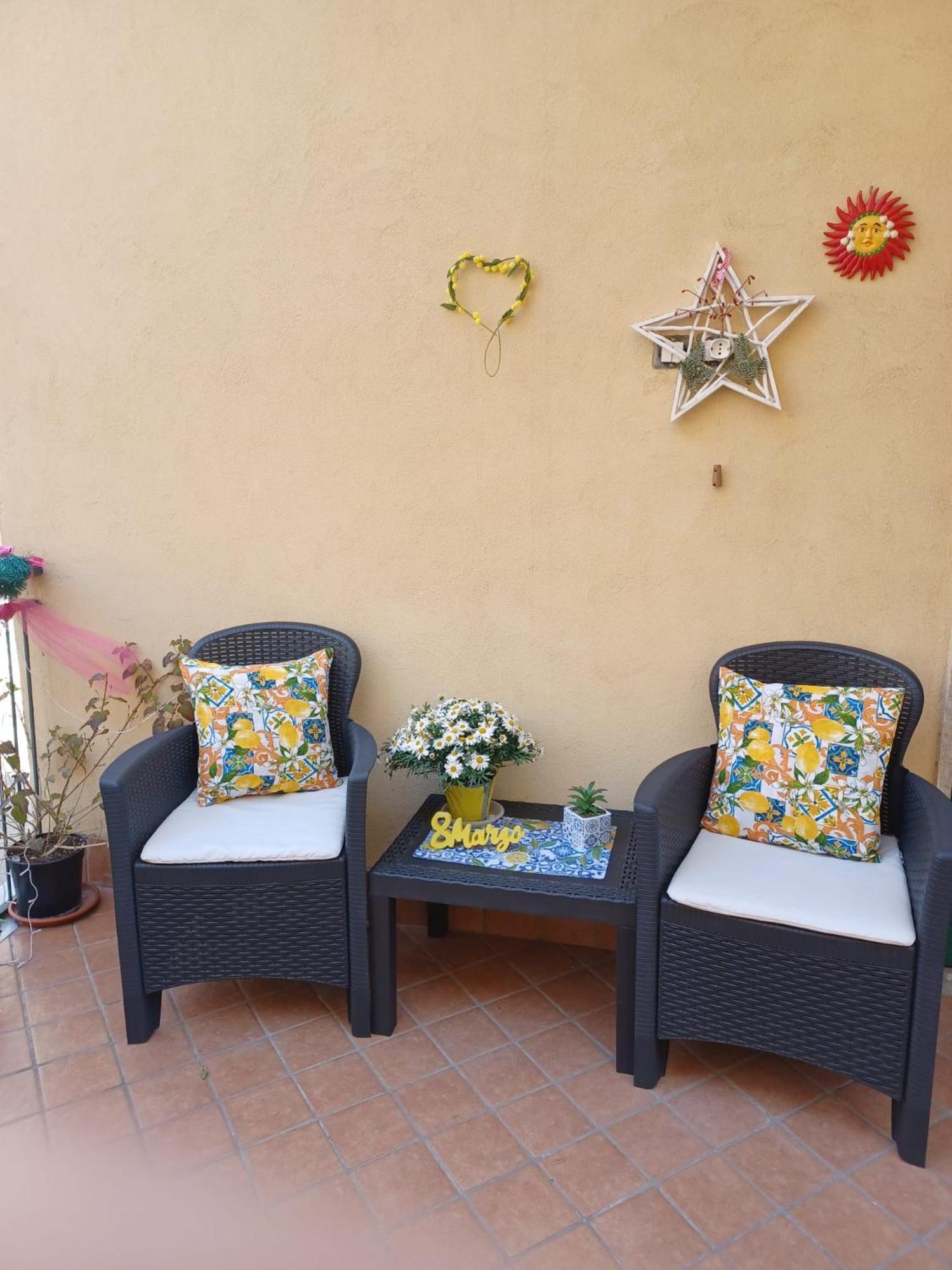Bed and Breakfast La Terrazza Di Monica & Teresa Portici Zewnętrze zdjęcie