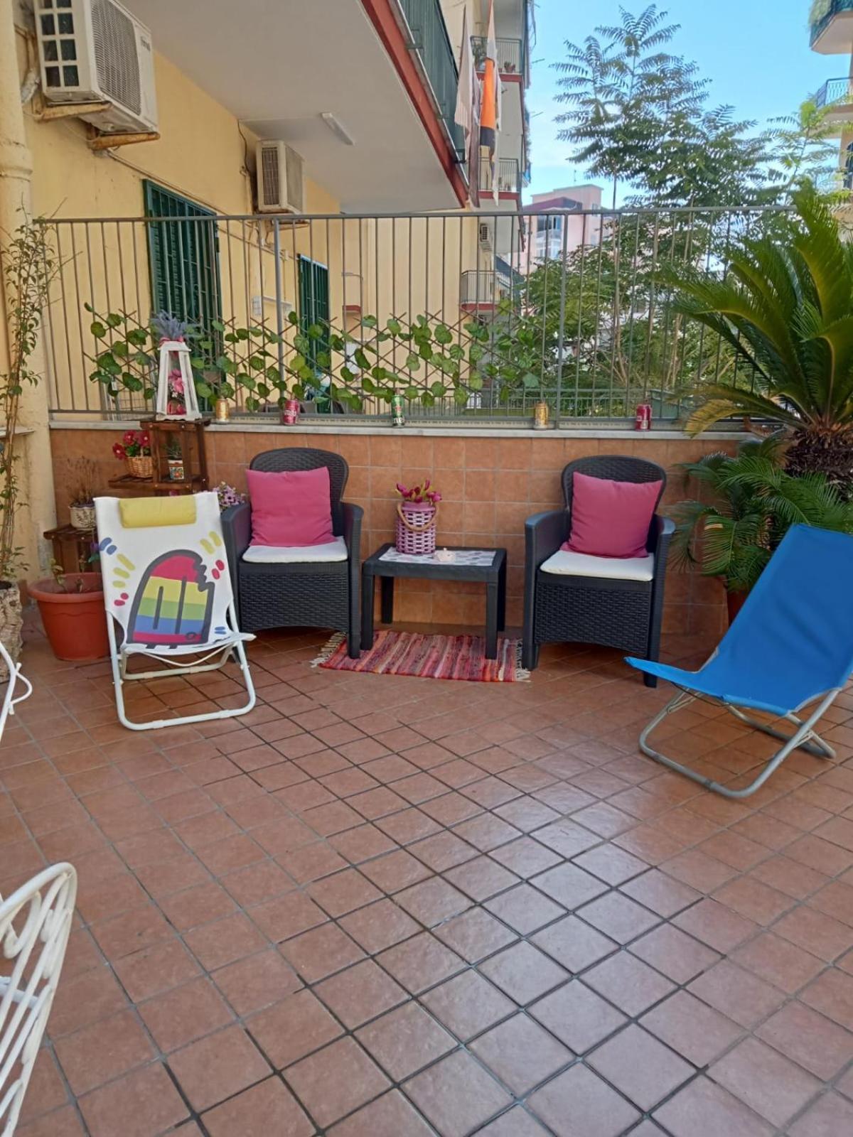 Bed and Breakfast La Terrazza Di Monica & Teresa Portici Zewnętrze zdjęcie