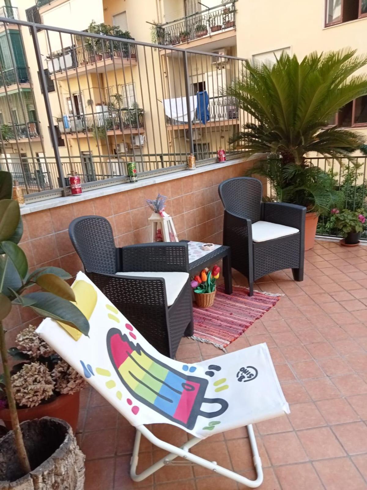 Bed and Breakfast La Terrazza Di Monica & Teresa Portici Zewnętrze zdjęcie