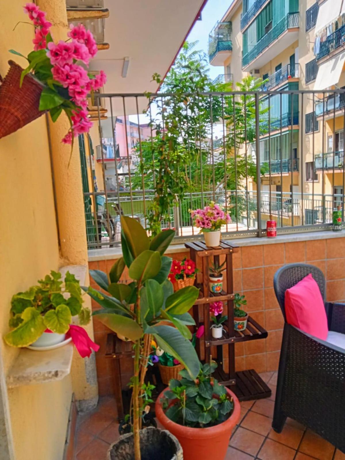 Bed and Breakfast La Terrazza Di Monica & Teresa Portici Zewnętrze zdjęcie